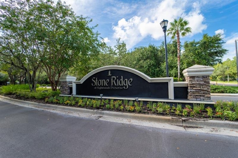 Photo 56 of 71 - 8105 Stone Leaf Ln, Tampa, FL 33647