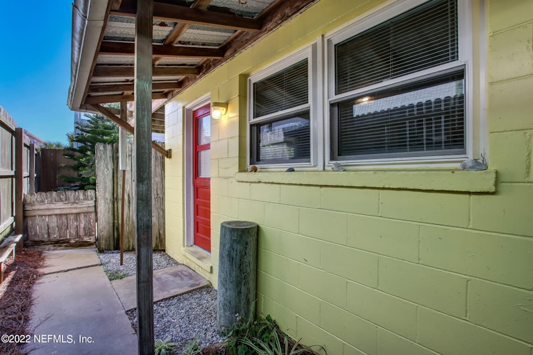 Photo 28 of 51 - 1126 N Fletcher Ave Unit AB, Fernandina Beach, FL 32034