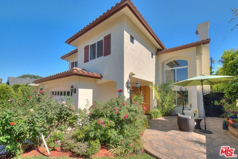 Photo 5 of 54 - 14826 Otsego St, Sherman Oaks, CA 91403