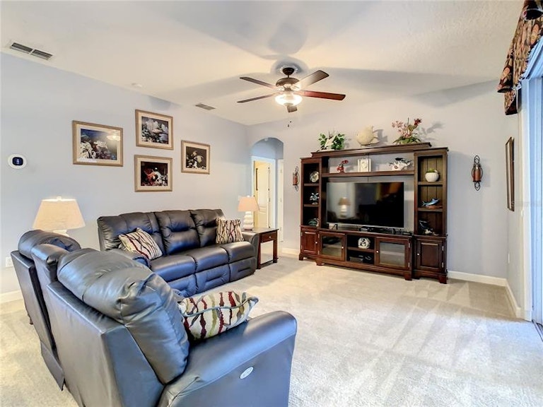 Photo 26 of 69 - 2704 Aloma Oaks Dr, Oviedo, FL 32765