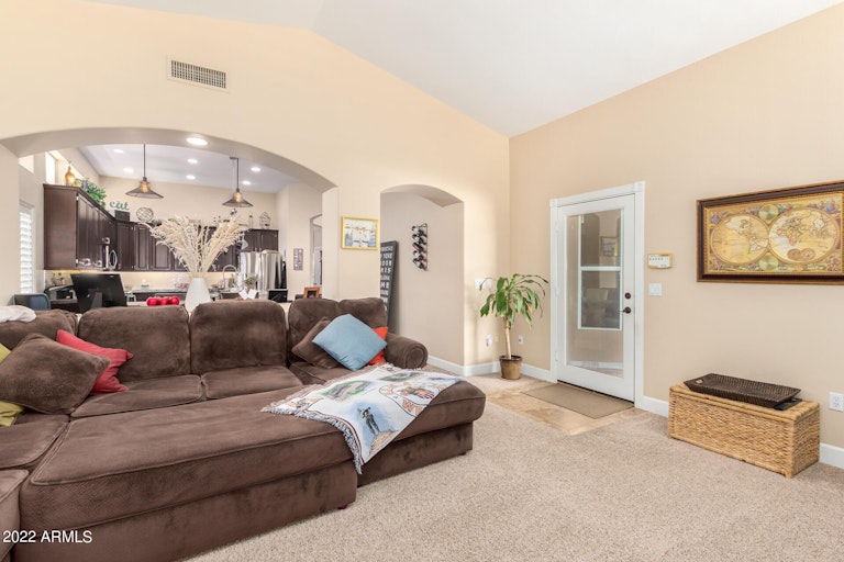 Photo 9 of 35 - 3014 E Winchcomb Dr, Phoenix, AZ 85032