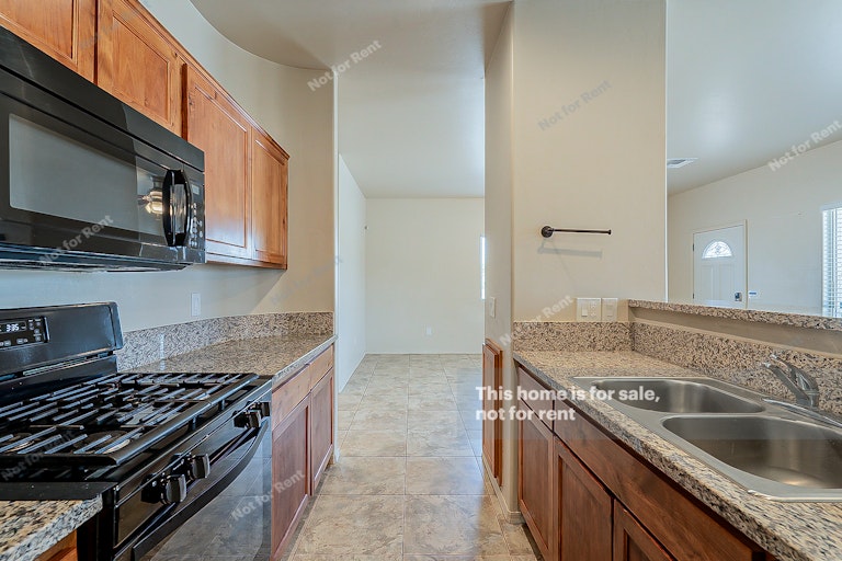 Photo 9 of 26 - 400 E 35th St, Tucson, AZ 85713