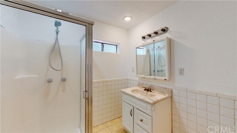 Photo 10 of 49 - 3832 Corona Ave, Norco, CA 92860