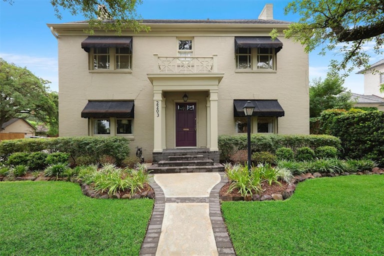 Photo 41 of 49 - 2203 University Blvd, Houston, TX 77030