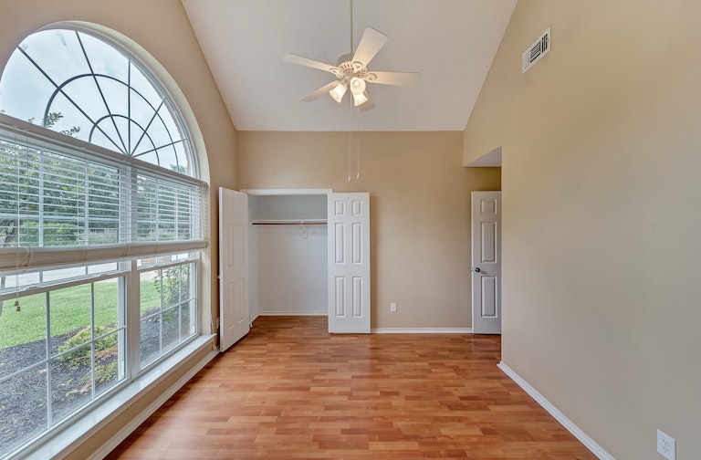 Photo 25 of 28 - 5113 Haydenbend Cir, Grapevine, TX 76051
