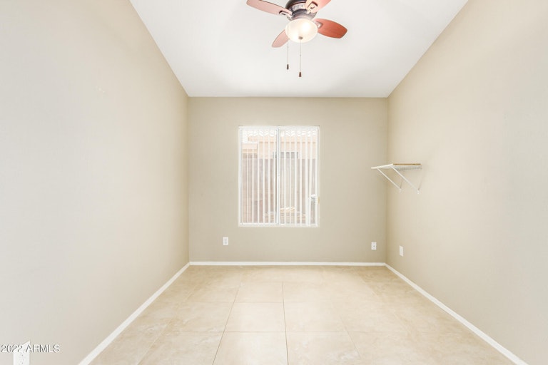 Photo 17 of 22 - 2259 E Ross Ave, Phoenix, AZ 85024