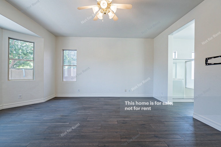 Photo 18 of 45 - 1345 W Washington Ave, Gilbert, AZ 85233
