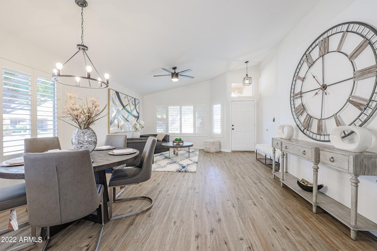 Photo 13 of 29 - 7908 W Harmony Ln, Peoria, AZ 85382
