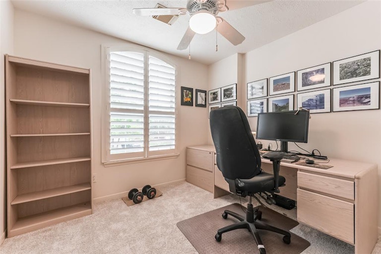 Photo 21 of 26 - 9811 Therrell Dr, Houston, TX 77064