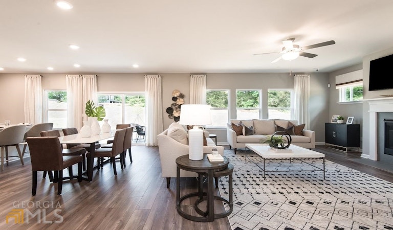 Photo 10 of 19 - 849 Sara Meadow Rd, Loganville, GA 30052
