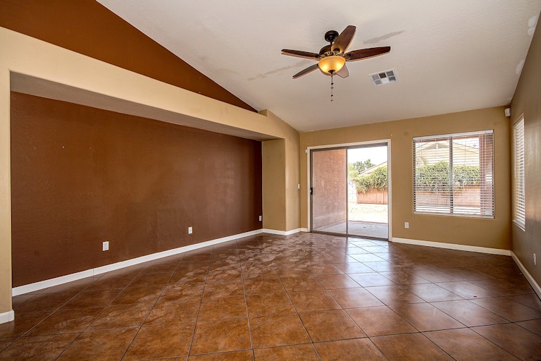 Photo 11 of 19 - 8522 W Gross Ave, Tolleson, AZ 85353