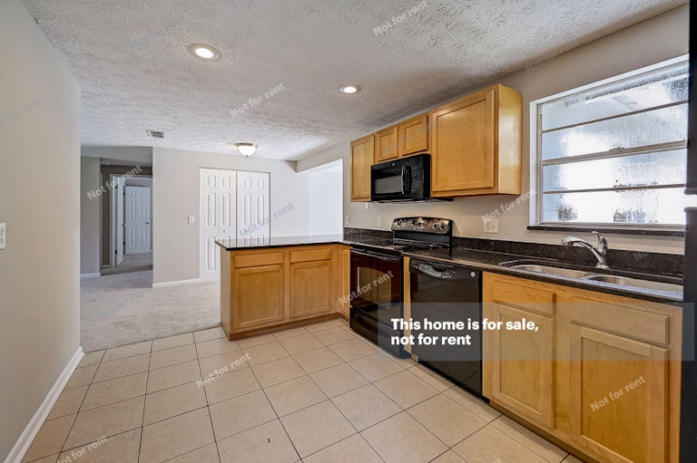 Photo 19 of 24 - 6937 Oriely Dr S, Jacksonville, FL 32210