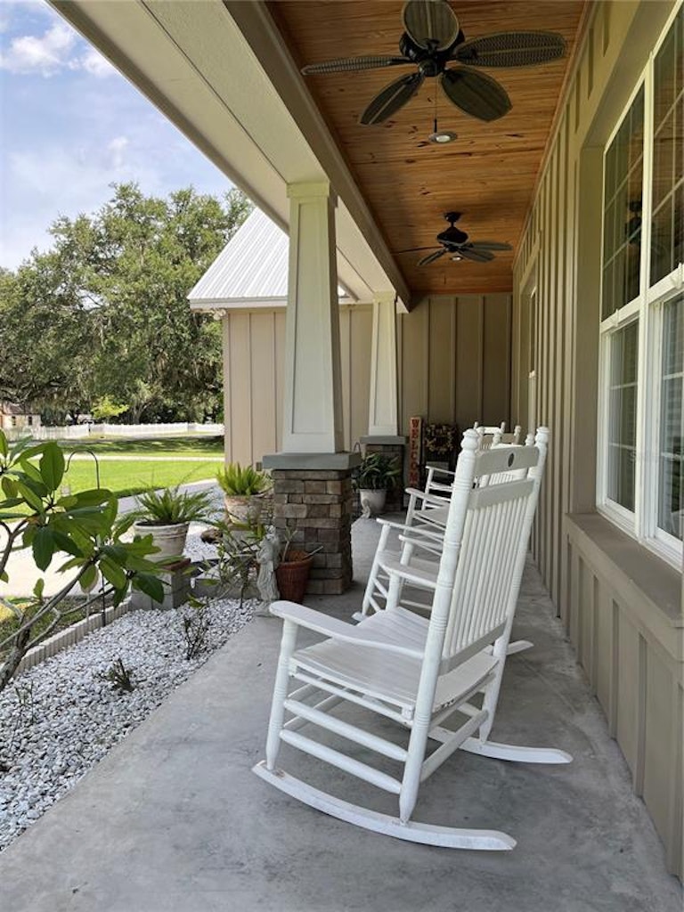 Photo 37 of 39 - 6009 Laurel Oak Dr, Lakeland, FL 33811