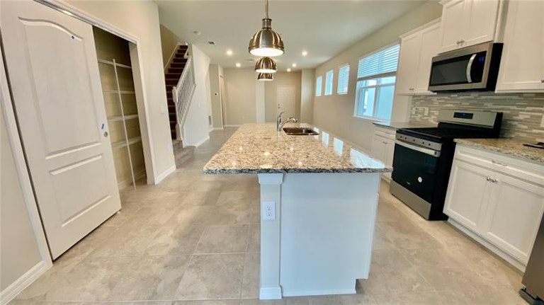 Photo 17 of 64 - 7188 Oakmoss Loop, Davenport, FL 33837