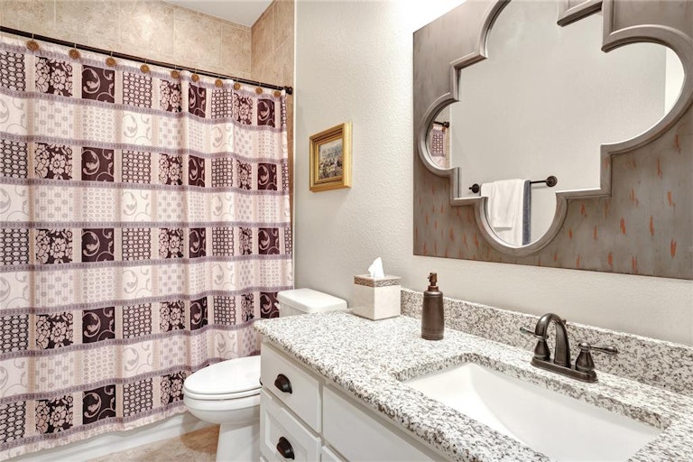 Photo 22 of 35 - 7571 Orchard Hill Ln, Frisco, TX 75035