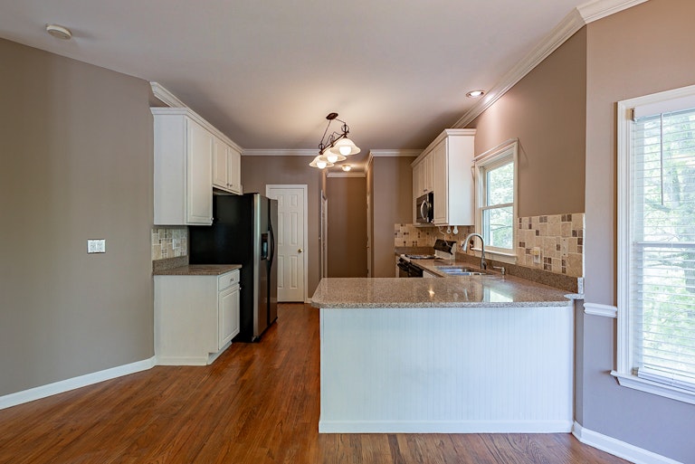 Photo 4 of 34 - 1730 Waters Ferry Dr, Lawrenceville, GA 30043