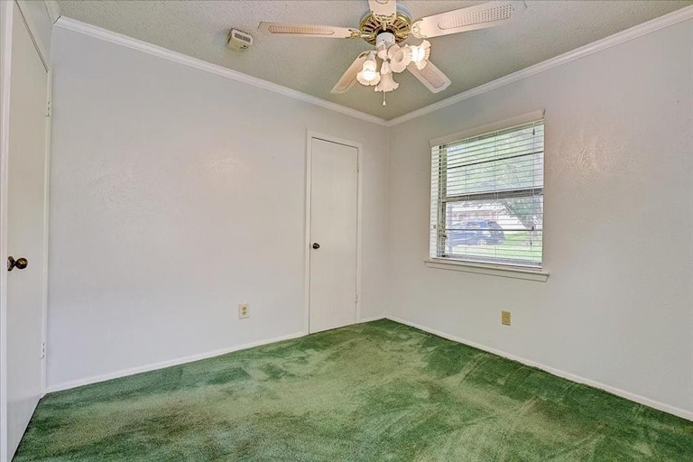 Photo 24 of 37 - 1118 SE 2nd St, Grand Prairie, TX 75051