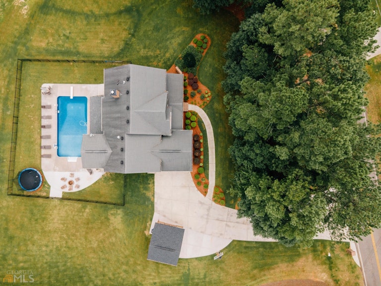 Photo 49 of 58 - 450 Herring Rd, Grayson, GA 30017