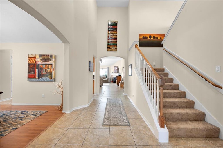 Photo 7 of 33 - 22302 Lamaster Ln, Spring, TX 77373