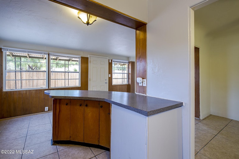 Photo 14 of 43 - 1548 E 9th St, Tucson, AZ 85719