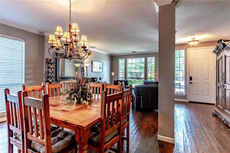 Photo 17 of 40 - 5205 Lake Bluff Dr, McKinney, TX 75071