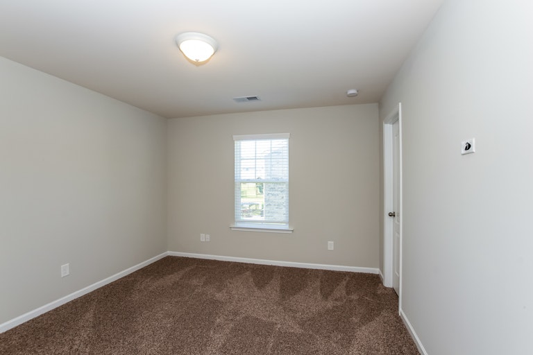 Photo 19 of 25 - 3208 Wicklow Ln, Gastonia, NC 28056