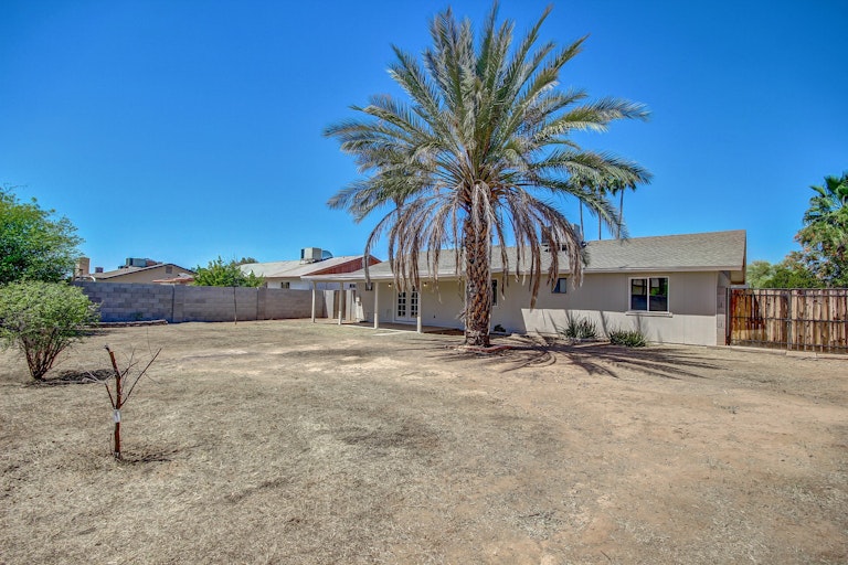 Photo 22 of 25 - 1133 E Glade Cir, Mesa, AZ 85204