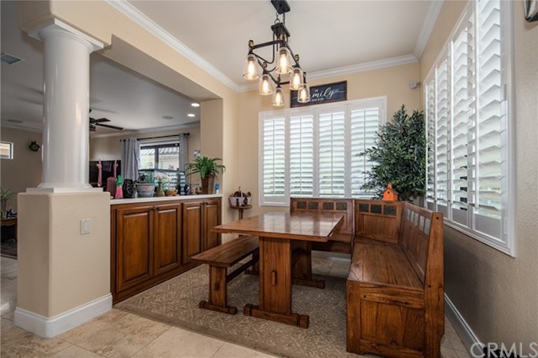 Photo 28 of 48 - 34722 Simi Dr, Yucaipa, CA 92399