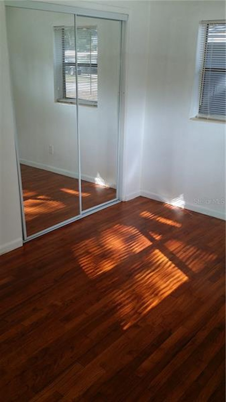Photo 11 of 13 - 1415 Carlson Dr, Orlando, FL 32804