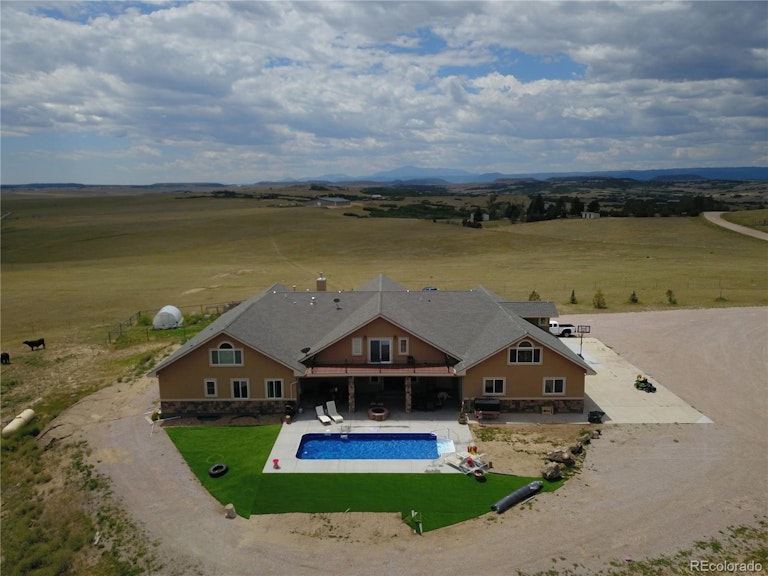 Photo 1 of 38 - 6233 Lake Gulch Rd, Castle Rock, CO 80104