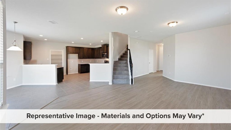 Photo 31 of 36 - 2900 Fox Trail Ln, Fort Worth, TX 76108