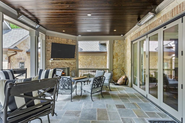 Photo 50 of 77 - 4268 Woodland Brook Dr SE, Atlanta, GA 30339
