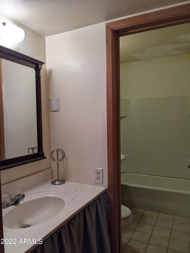 Photo 12 of 33 - 445 N Temple St, Mesa, AZ 85203