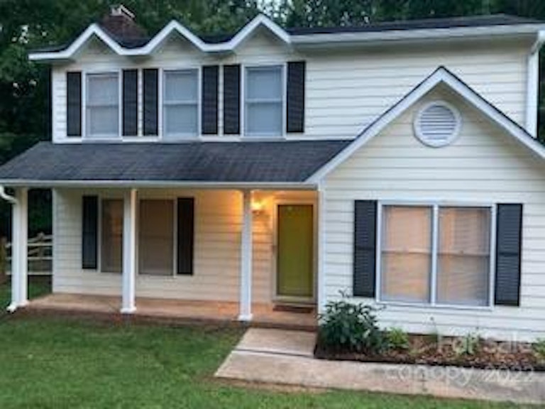 Photo 1 of 26 - 2801 Allenton Trails Ln, Charlotte, NC 28212