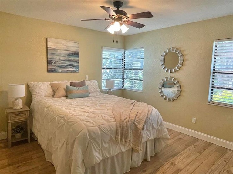 Photo 11 of 55 - 5321 18th Ave S, Gulfport, FL 33707