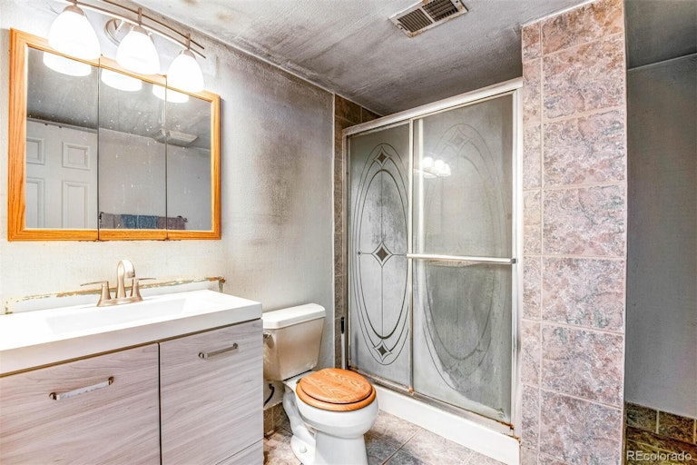 Photo 31 of 40 - 12730 Jackson St, Thornton, CO 80241