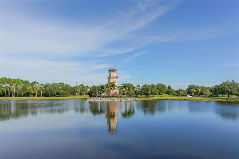 Photo 59 of 94 - 704 Moorings Way, Bradenton, FL 34212