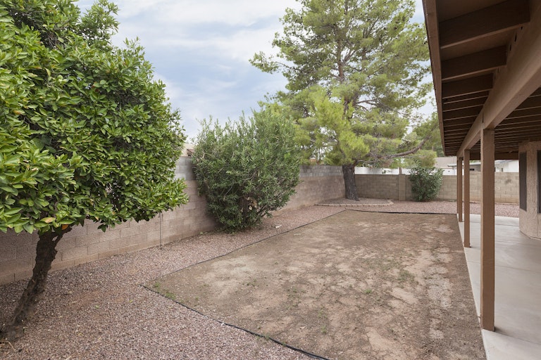 Photo 18 of 23 - 6833 S Alder Dr, Tempe, AZ 85283