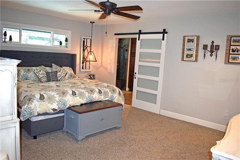 Photo 9 of 17 - 10377 Oak Leaf St, Largo, FL 33774
