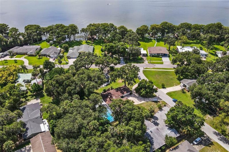 Photo 51 of 56 - 721 W Nelson St, Tavares, FL 32778