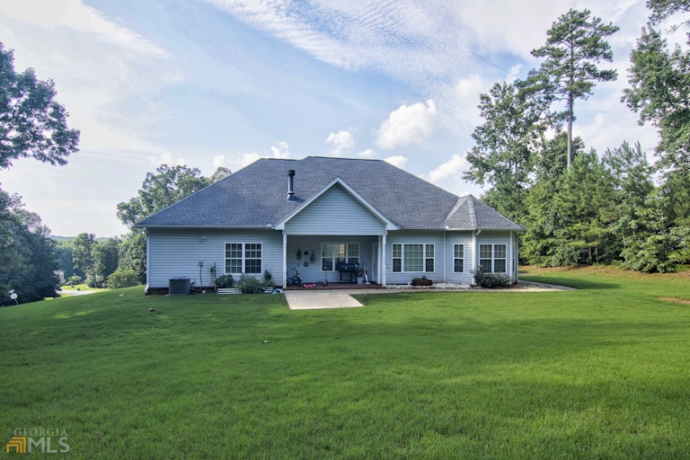 Photo 43 of 48 - 60 Providence Dr, Covington, GA 30016