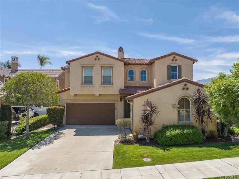 Photo 2 of 73 - 1731 Crebs Way, Upland, CA 91784