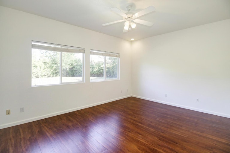 Photo 7 of 20 - 2157 Paul Courter Way, Sacramento, CA 95835