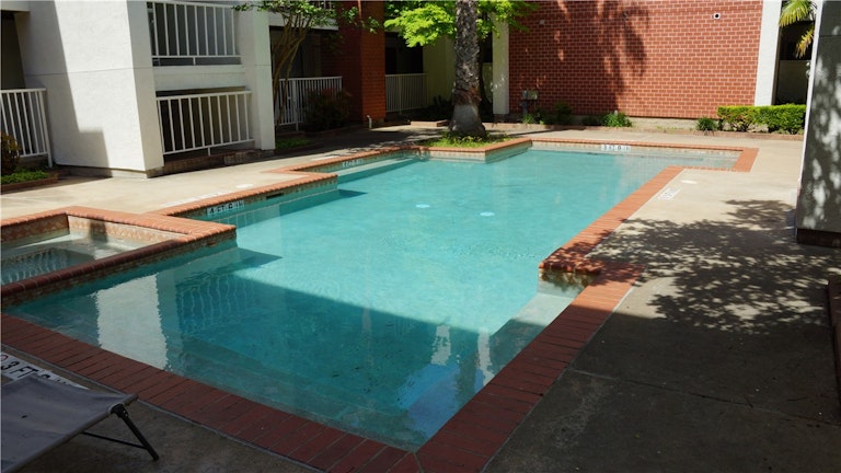 Photo 17 of 19 - 3115 Helms St #313, Austin, TX 78705