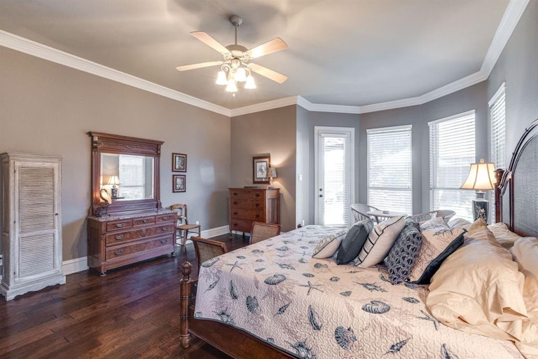 Photo 9 of 37 - 8501 Persimmon Ct, McKinney, TX 75072