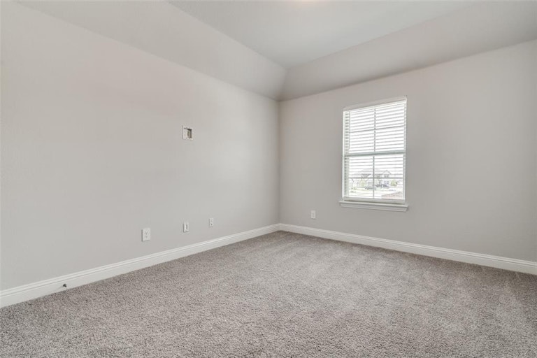 Photo 19 of 26 - 1618 Cherington Ln, Forney, TX 75126
