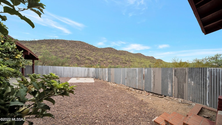 Photo 33 of 36 - 3918 S Cook St, Tucson, AZ 85746