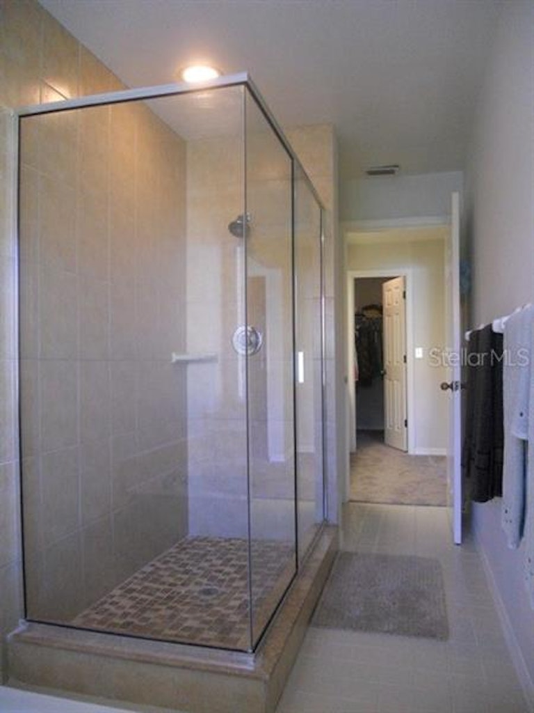 Photo 15 of 24 - 903 Pinellas Bayway S #304, Saint Petersburg, FL 33715