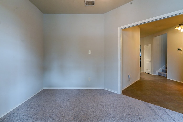Photo 14 of 27 - 8720 Sierra Trl, Crossroads, TX 76227