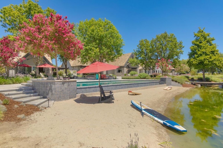 Photo 19 of 99 - 27681 Mace Blvd, Davis, CA 95618